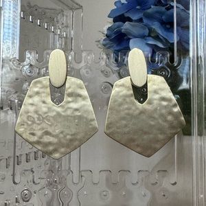 Kendra Scott Gold Finch Earrings